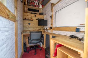 Photo 13- click for photo gallery